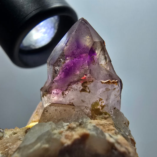 Skelett Phantom Amethyst Zepter auf Matrix Stufe Brandberg, Namibia 46*50*40mm #12965