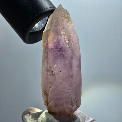 Seltene Skelett Phantom Amethyst Spitze Goboboseb, Namibia 64*20*18mm #12980