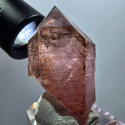 Enhydro Skelett Phantom Amethyst Spitze, 1x Blase Brandberg, Namibia 49*26*27mm #12987