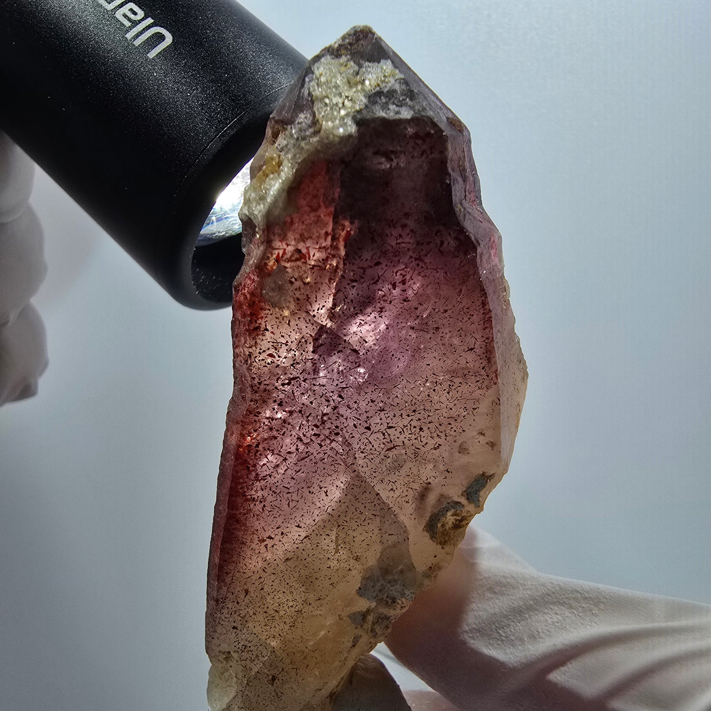 Skelett Phantom Amethyst mit Hyalit Opal auf Matrix Erongo, Namibia 72*32*23mm #12993