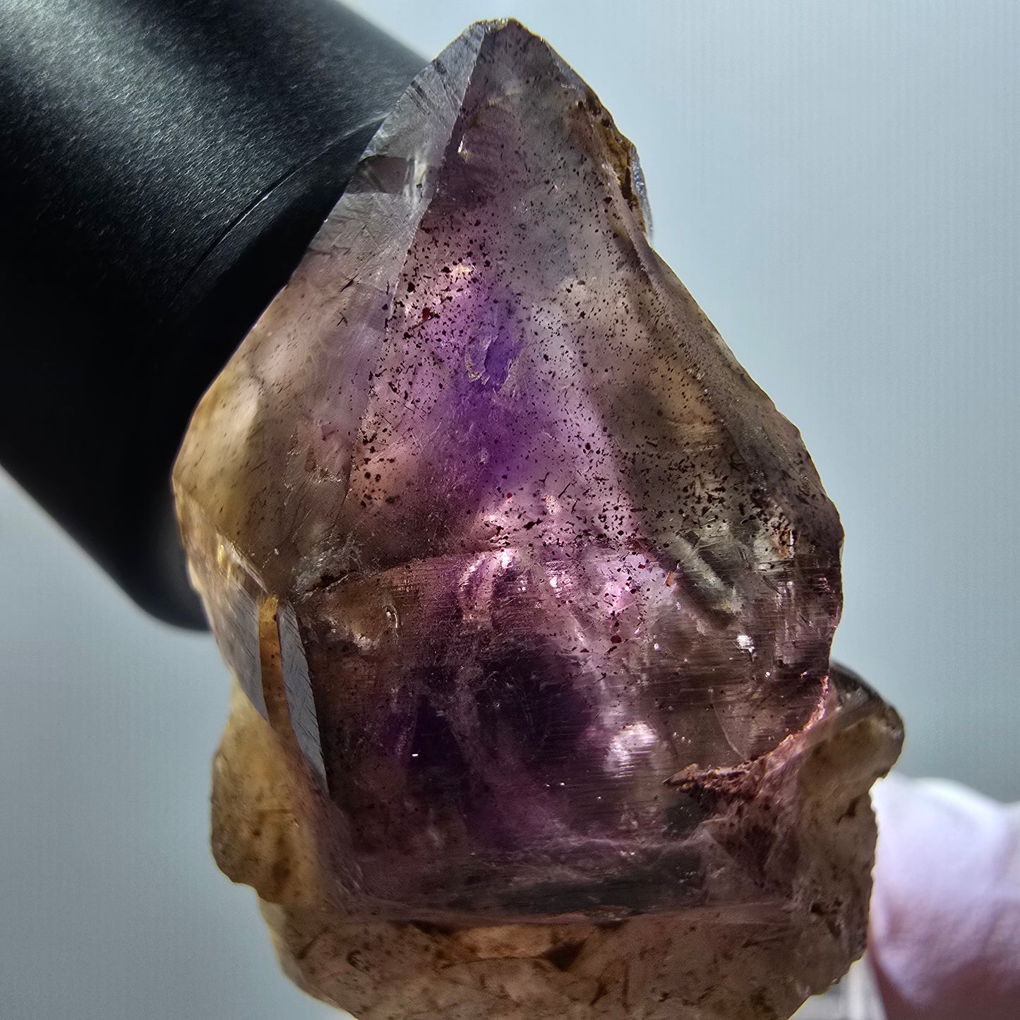 Enhydro Skelett Phantom Amethyst Spitze, 3x Blase Goboboseb, Namibia 46*27*21mm #12995