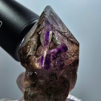 Enhydro Skelett Phantom Amethyst Spitze, 3x Blase Goboboseb, Namibia 46*27*21mm #12995