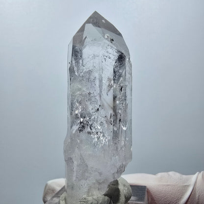 Lemurian Phantom Rauchquarz mit Hämatit Spitze Streep Mine, Namibia 55*27*18mm #12997