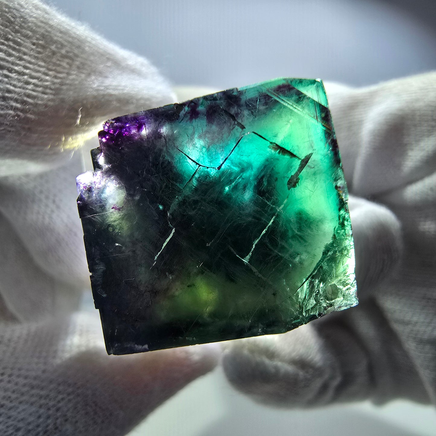 Cube de fluorite fantôme transparente, vert violet zonal, Okorusu, Namibie, 33 x 29 x 20 mm 