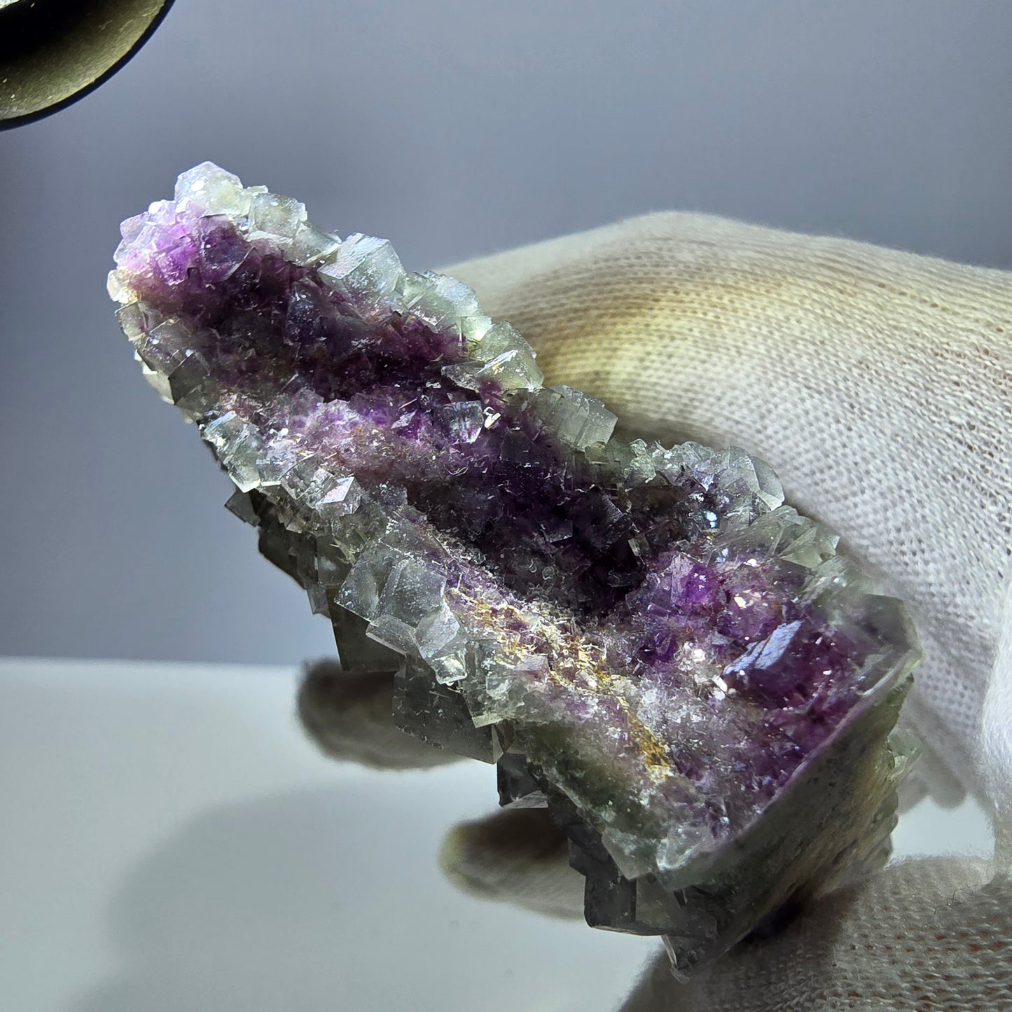 Grand spécimen de cube de fluorite fantôme, double face, vert violet Okorusu Namibie 84*80*27mm 
