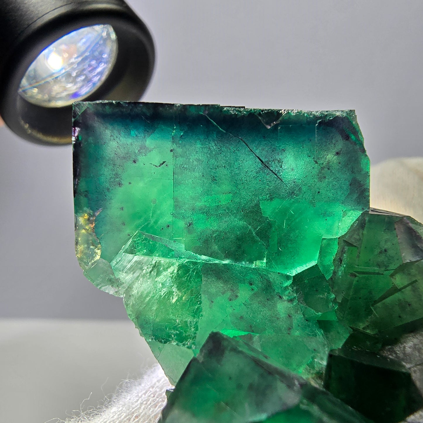 Spécimen de cube de fluorite fantôme, parqueté, Okorusu zonal, Namibie, 76 x 42 x 29 mm 