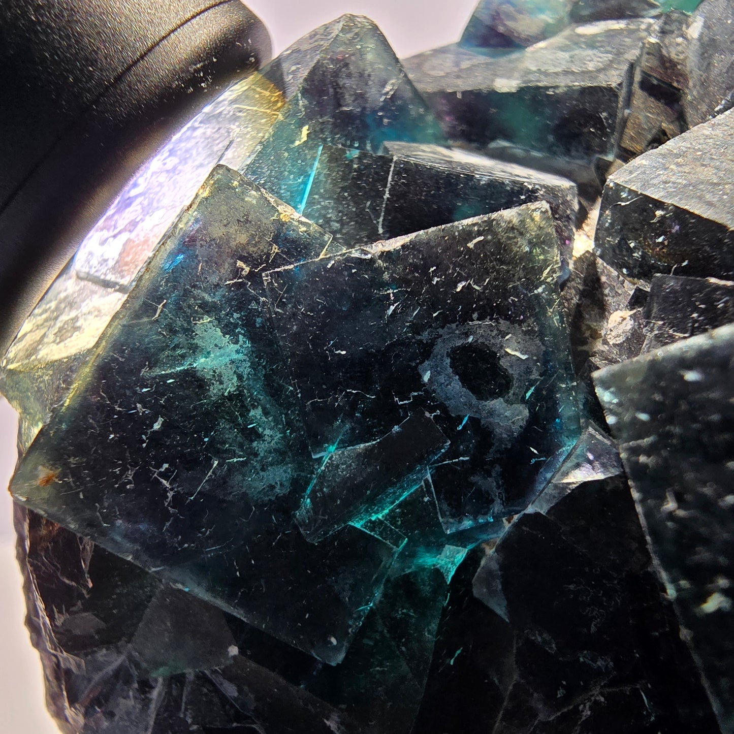 Grand spécimen de cube de fluorite fantôme, zonal – Nouvelle découverte ! Okorusu, Namibie, 116 x 72 x 30 mm 