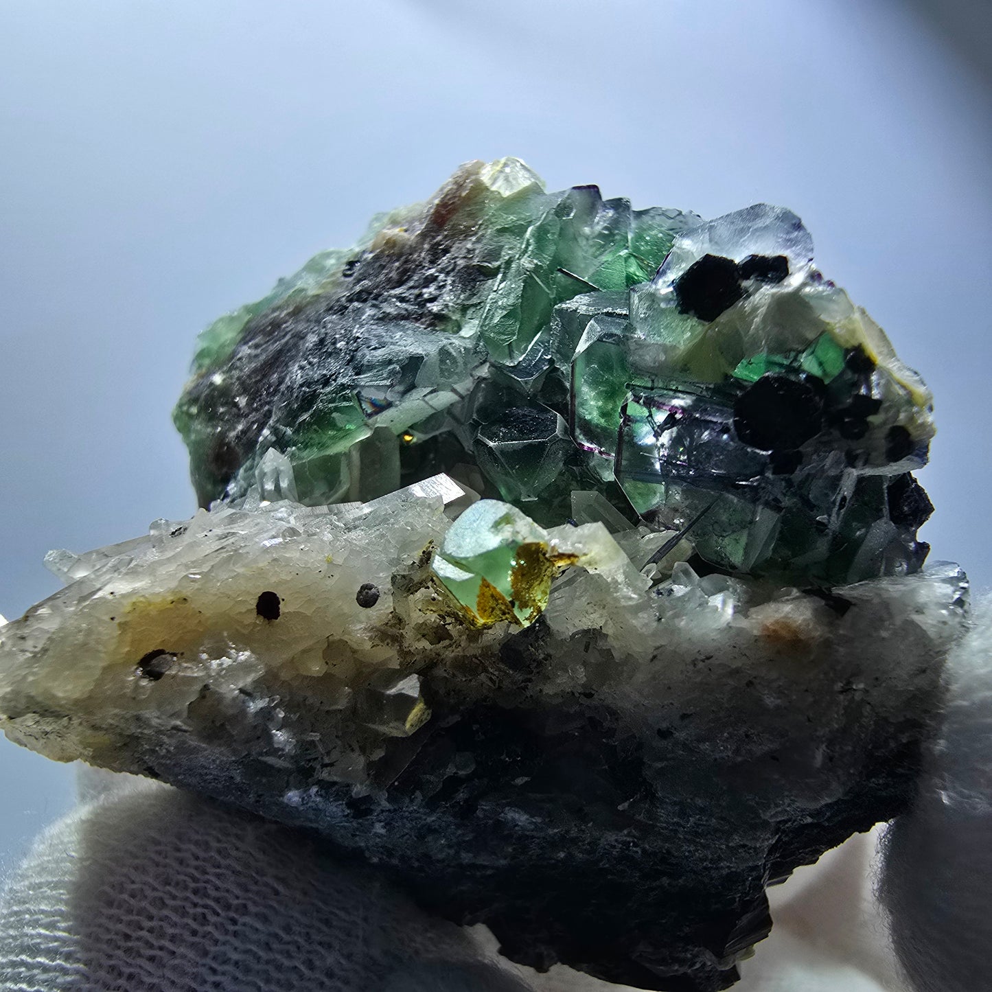 Phantom Fluorit, Rauchquarz, Muskovit, Schörl Turmalin Erongo Namibia 53*49*30mm