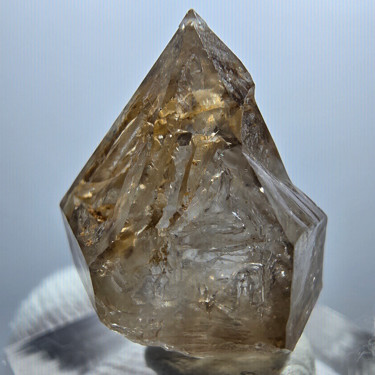 Klare Phantom Rauchquarz Zepter Spitze Goboboseb, Namibia 27*19*13mm
