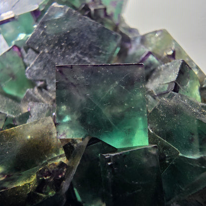 Phantom Fluorit Würfel Stufe, zonal, parkettiert Okorusu, Namibia 109*78*32mm #13063