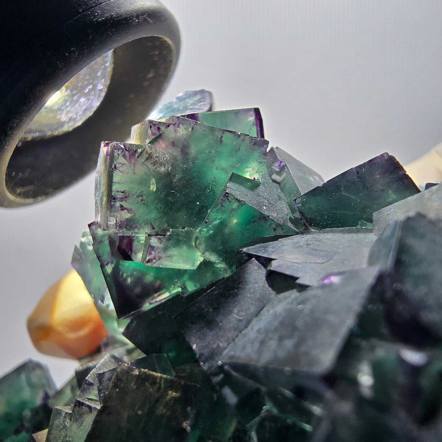 Phantom Fluorit Würfel Stufe, zonal, parkettiert Okorusu, Namibia 109*78*32mm #13063