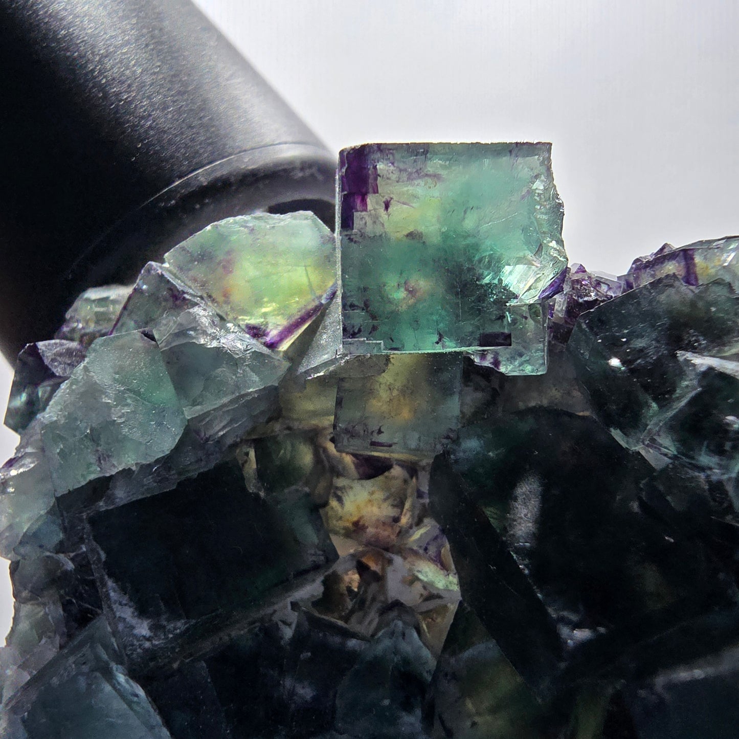 Phantom Fluorit Würfel Stufe, zonal, parkettiert Okorusu, Namibia 109*78*32mm #13063