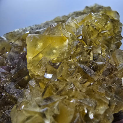 Phantom Fluorit Würfel Stufe, gelb Honey Pocket Mine Okorusu Namibia 124*60*29mm #13081
