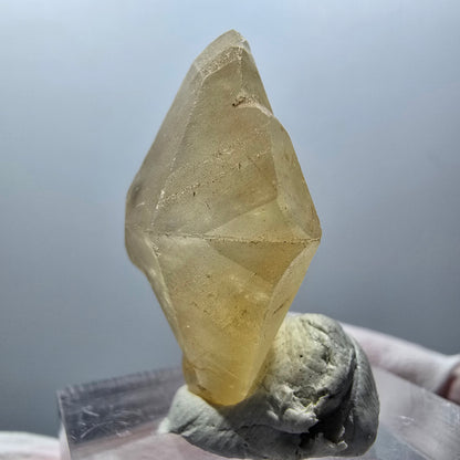 Seltene Calcit X Kristall Spitze, gelb Erongo, Namibia 29*16*15mm #13086