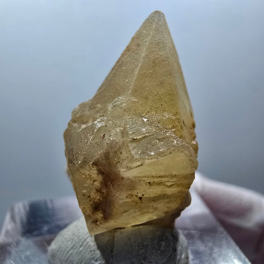Seltene Calcit X auf Matrix Kristall Spitze, gelb Erongo, Namibia 25*21*16mm #13089