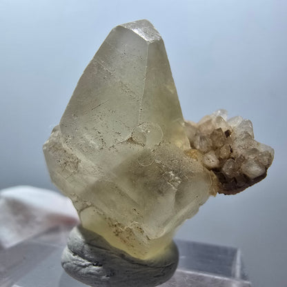 Seltene Calcit X auf Matrix Kristall Spitze, gelb Erongo, Namibia 25*22*14mm #13095