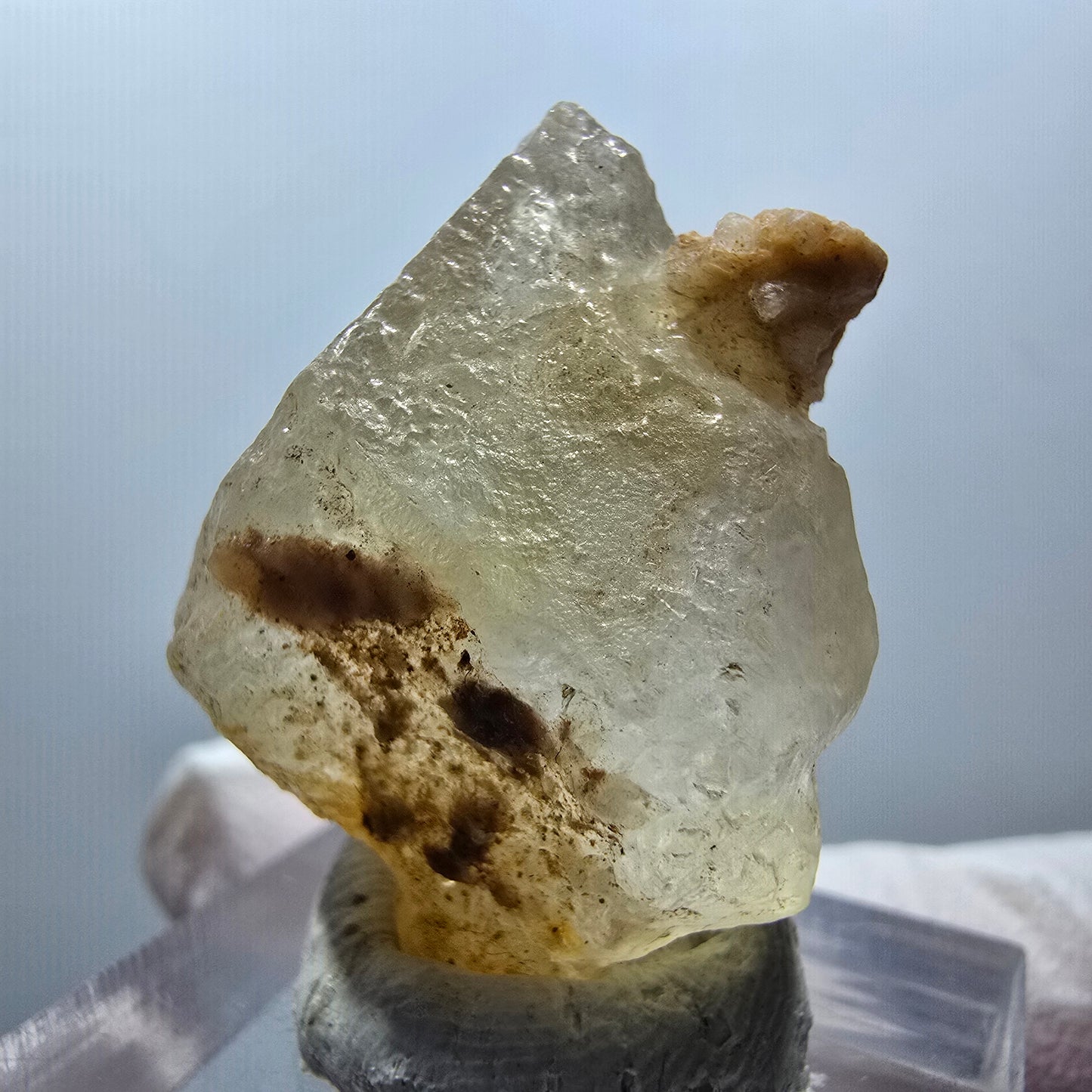 Seltene Calcit X auf Matrix Kristall Spitze, gelb Erongo, Namibia 30*24*18mm #13099