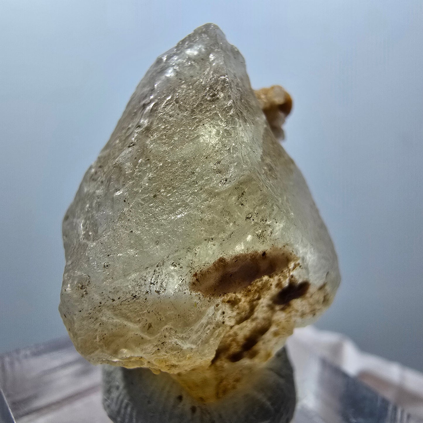 Seltene Calcit X auf Matrix Kristall Spitze, gelb Erongo, Namibia 30*24*18mm #13099