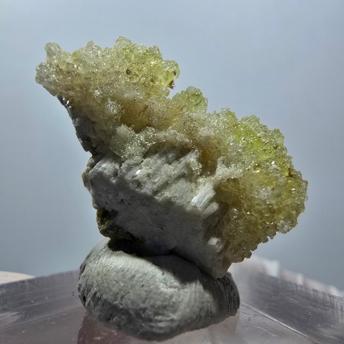 Seltene Hyalit Opal, Orthoklas Stufe Erongo, Namibia 26*20*16mm #13111