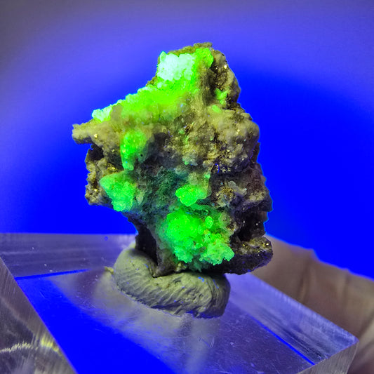 Seltene Hyalit Opal Stufe Erongo, Namibia 24*20*16mm #13114