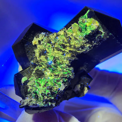 Symmetrische Schörl Turmalin, Rauchquarz, Hyalit Opal Stufe Erongo, Namibia 38*33*31mm #13140