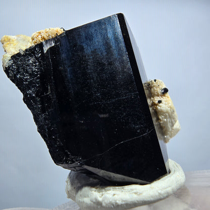 Symmetrische Schörl Turmalin, Hyalit Opal, Orthoklas Stufe Erongo, Namibia 35*29*20mm #13151