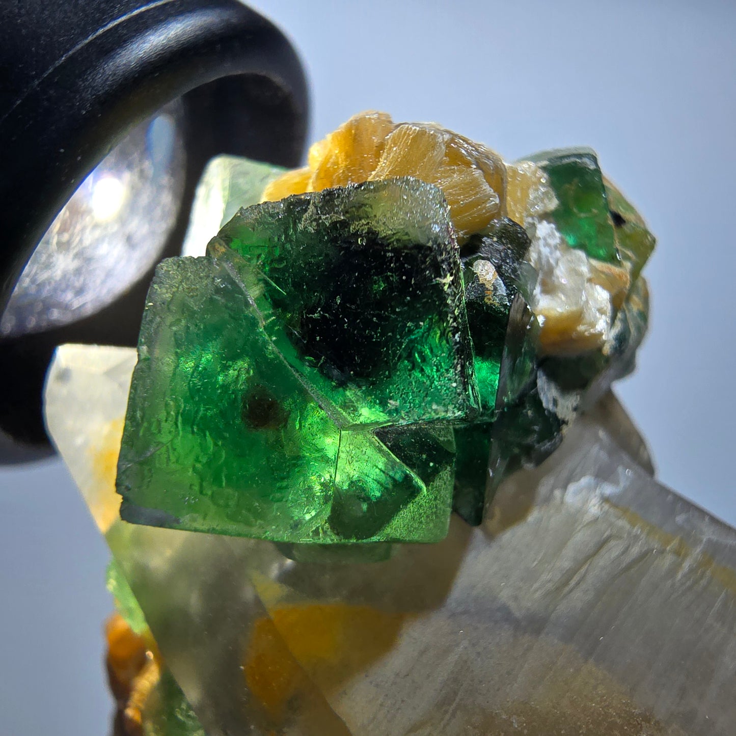 Phantom Fluorit, Hyalit Opal, Rauchquarz, Muskovit Erongo, Namibia 51*49*30mm #13172