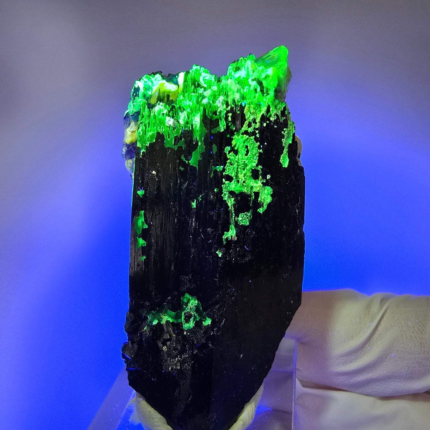 Phantom Fluorit, Hyalit, Schörl Turmalin, Rauchquarz, Muskovit Erongo, Namibia 57*25*24mm #13175