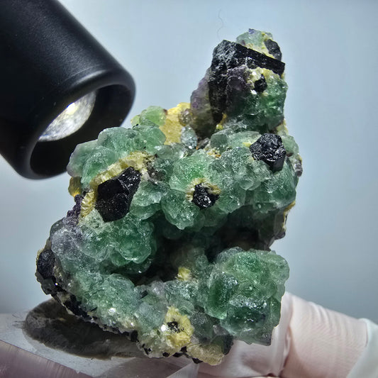 Phantom Fluorit Würfel, Schörl Turmalin, Muskovit Stufe Erongo, Namibia 60*40*30mm #13176