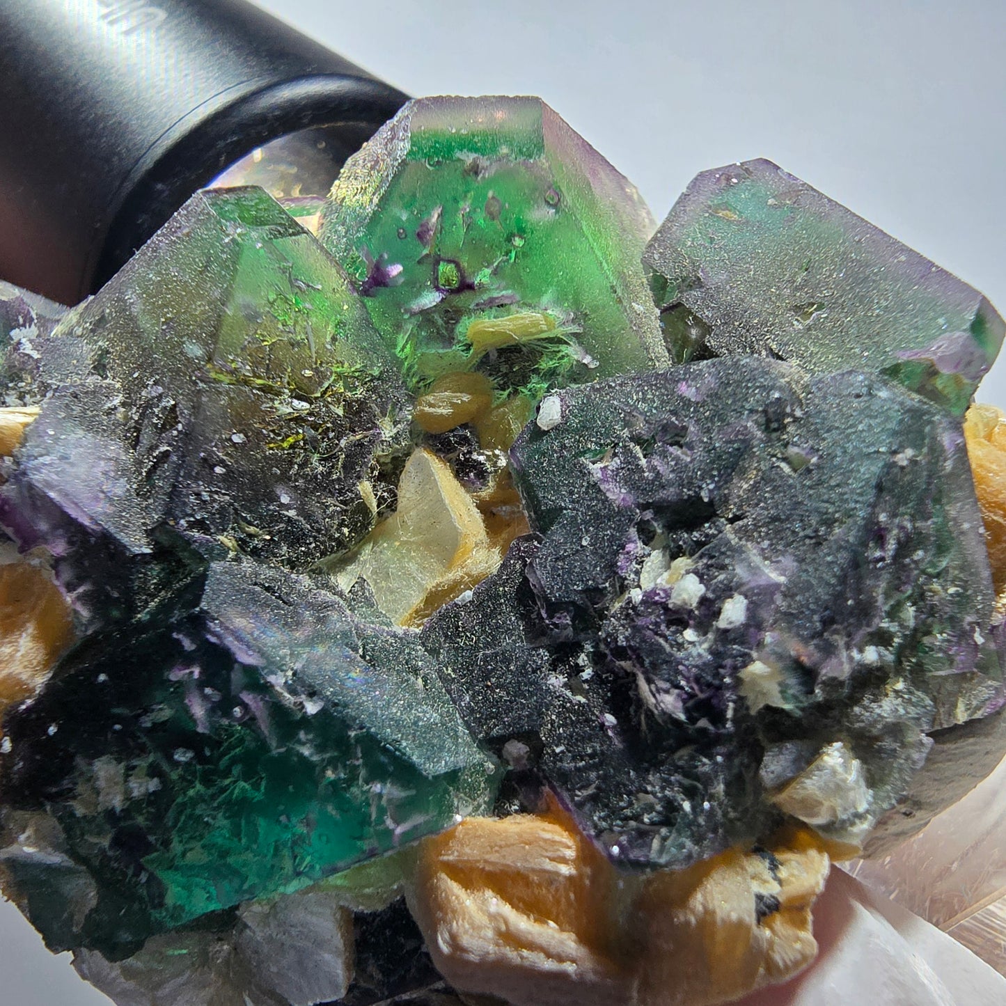 Phantom Fluorit Würfel, hexagonal, Muskovit Stufe Erongo, Namibia 65*47*39mm #13178