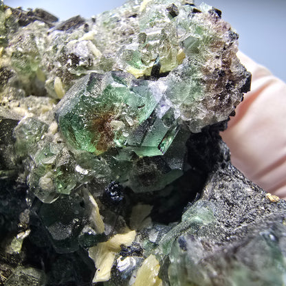 Phantom Fluorit, hexagonal, Hyalit, Schörl Turmalin, Muskovit Erongo, Namibia 66*5935mm #13181