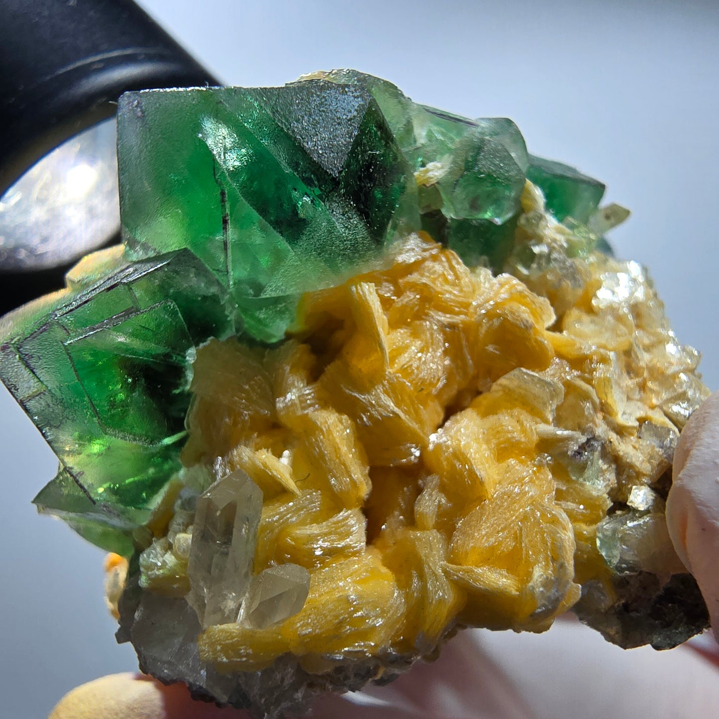 Phantom Fluorit, Schörl Turmalin, Rauchquarz, Muskovit Erongo, Namibia 50*45*36mm #13190