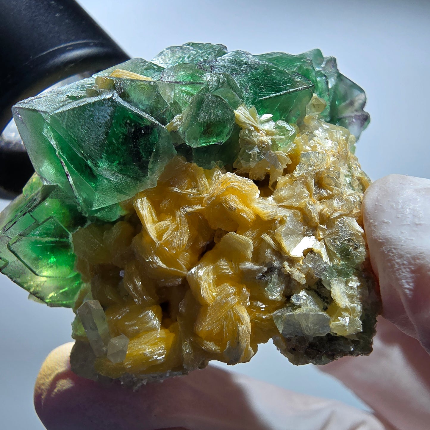 Phantom Fluorit, Schörl Turmalin, Rauchquarz, Muskovit Erongo, Namibia 50*45*36mm #13190