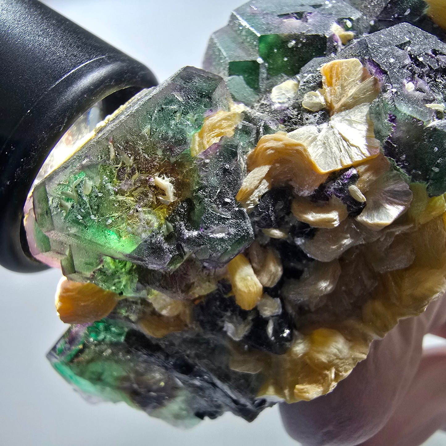 Phantom Fluorit, hexagonal, Hyalit, Schörl Turmalin, Muskovit Erongo, Namibia 103*41*46mm #13192