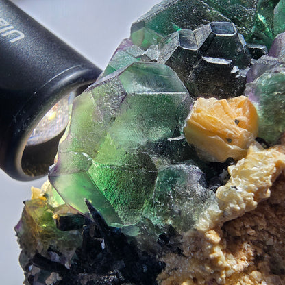 Phantom Fluorit, hexagonal, Hyalit, Schörl Turmalin, Muskovit Erongo, Namibia 103*41*46mm #13192
