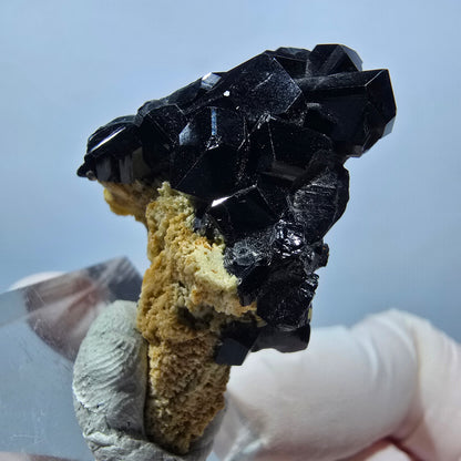 Symmetrische Schörl Turmalin, Orthoklas Stufe Erongo, Namibia 41*26*17mm #13198