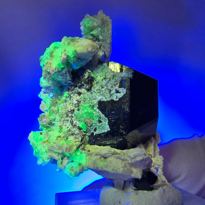 Symmetrische Schörl Turmalin, Hyalit Opal, Orthoklas Stufe Erongo, Namibia 38*27*22mm #13201