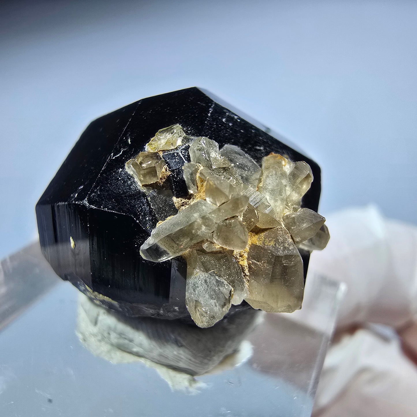 Symmetrische Schörl Turmalin, Rauchquarz Stufe Erongo, Namibia 22*20*17mm #13211