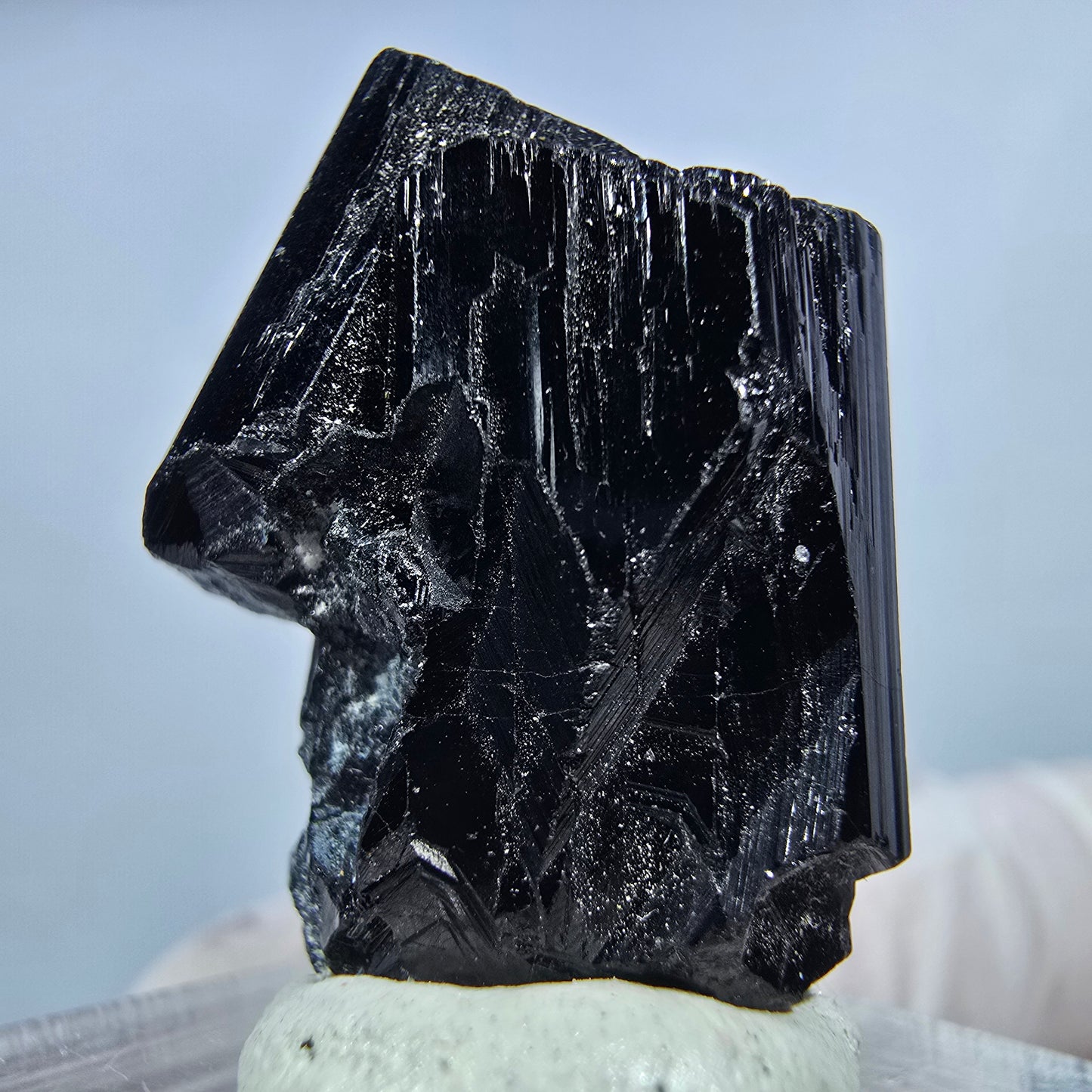 Seltene Schörl Turmalin Stufe, schwarz Erongo, Namibia 23*18*13mm #13216