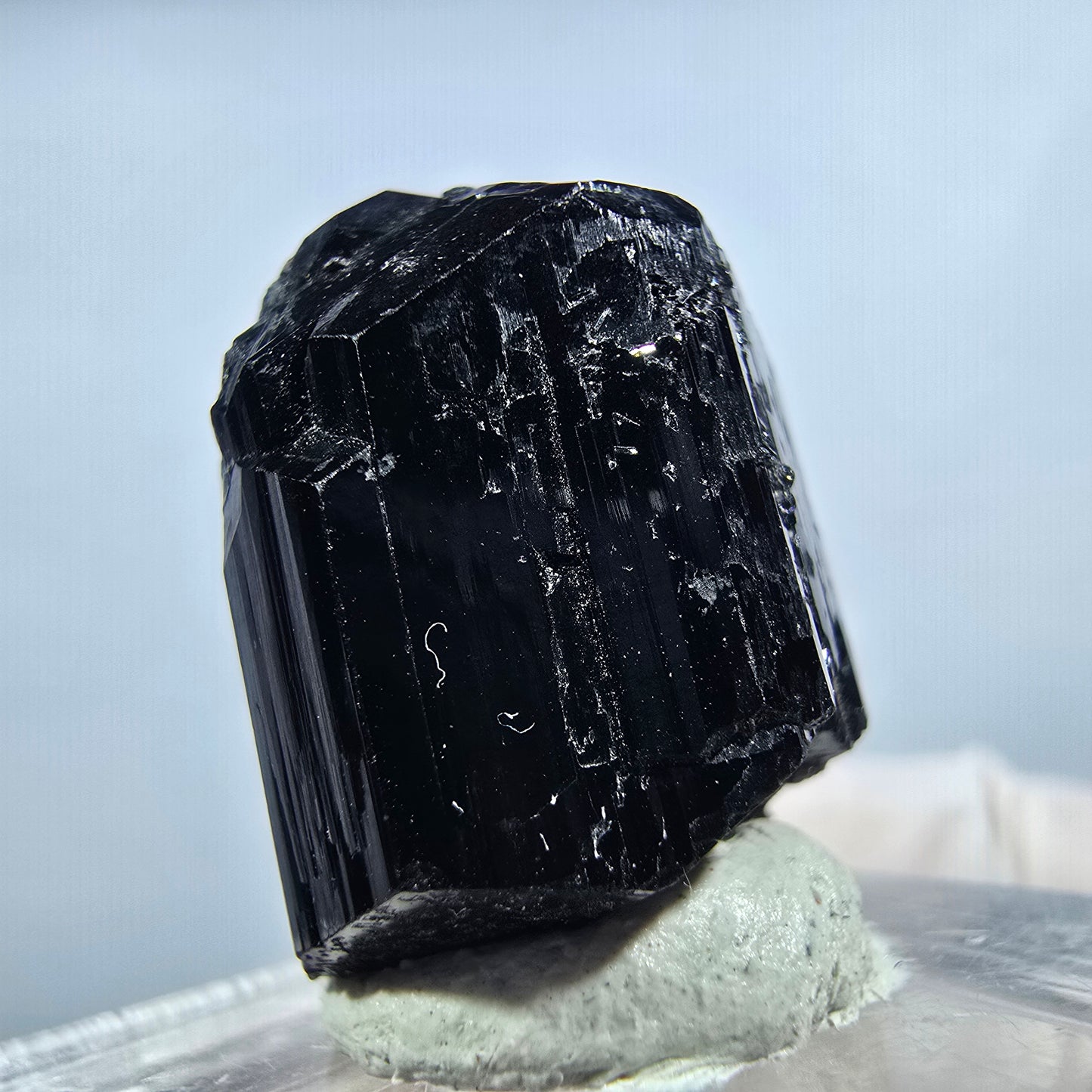Seltene Schörl Turmalin Stufe, schwarz Erongo, Namibia 21*20*15mm #13218