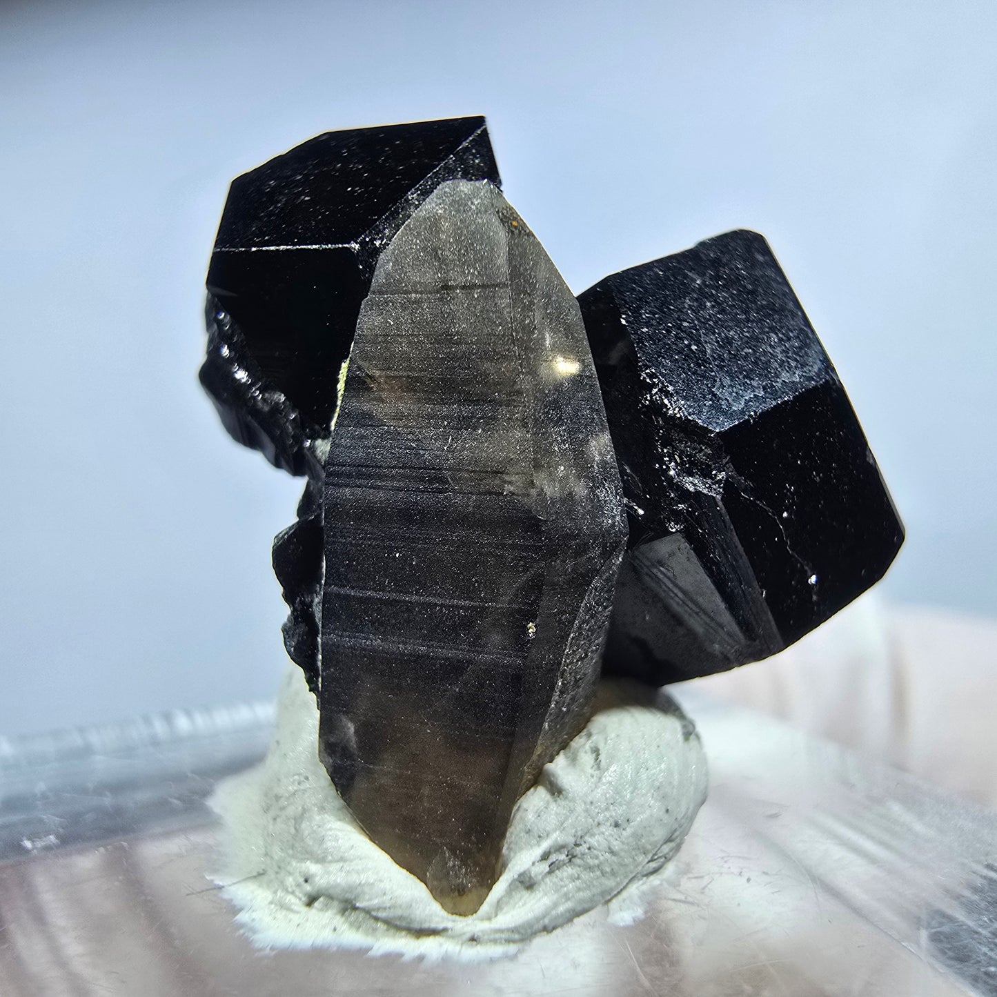 Symmetrische Schörl Turmalin, Rauchquarz Stufe Erongo, Namibia 22*19*13mm #13227