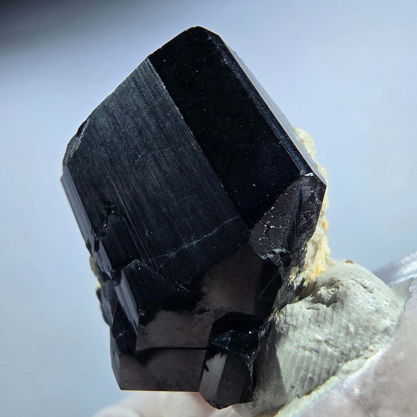 Seltene Schörl Turmalin, Orthoklas Stufe Erongo, Namibia 29*23*20mm #13235