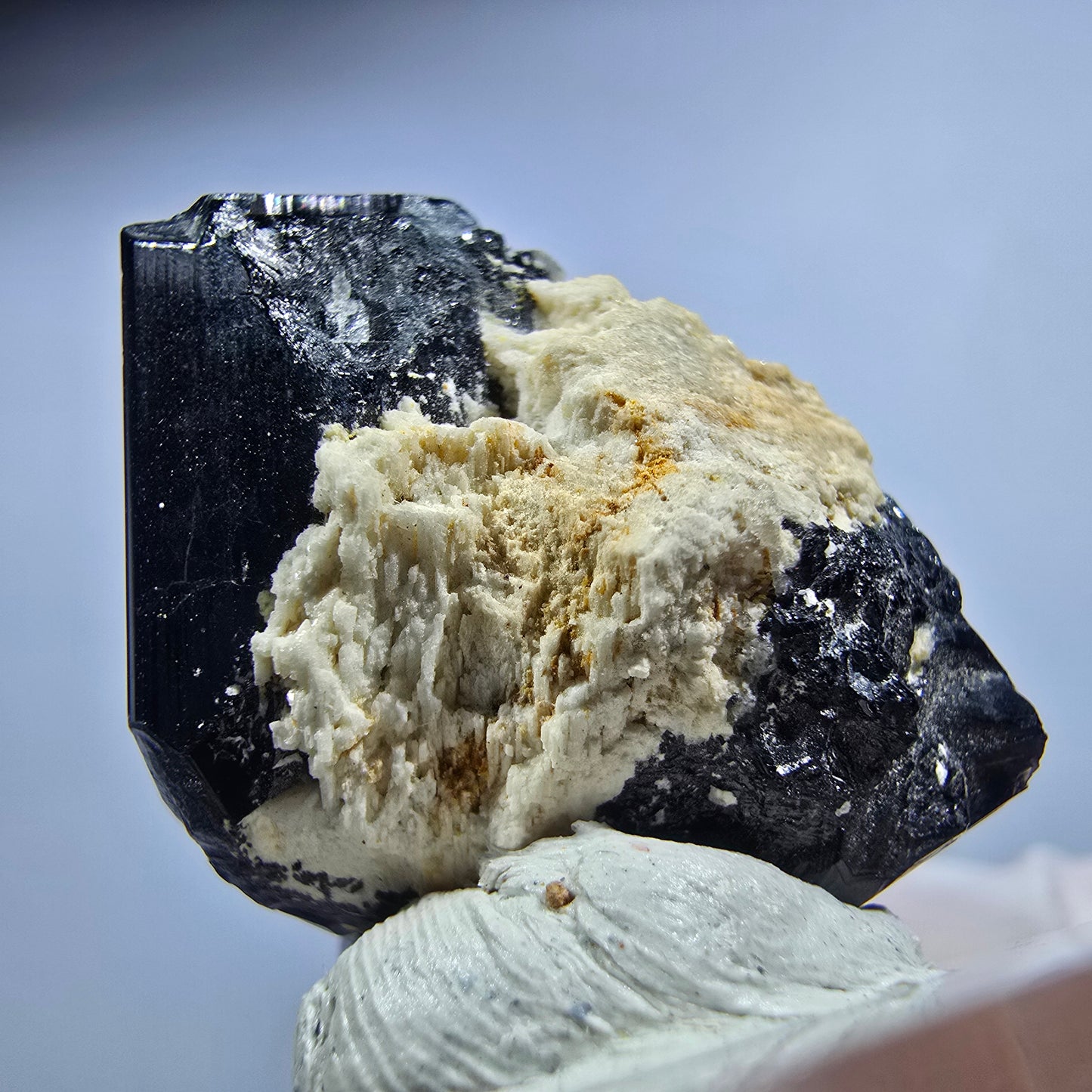 Seltene Schörl Turmalin, Orthoklas Stufe Erongo, Namibia 29*23*20mm #13235
