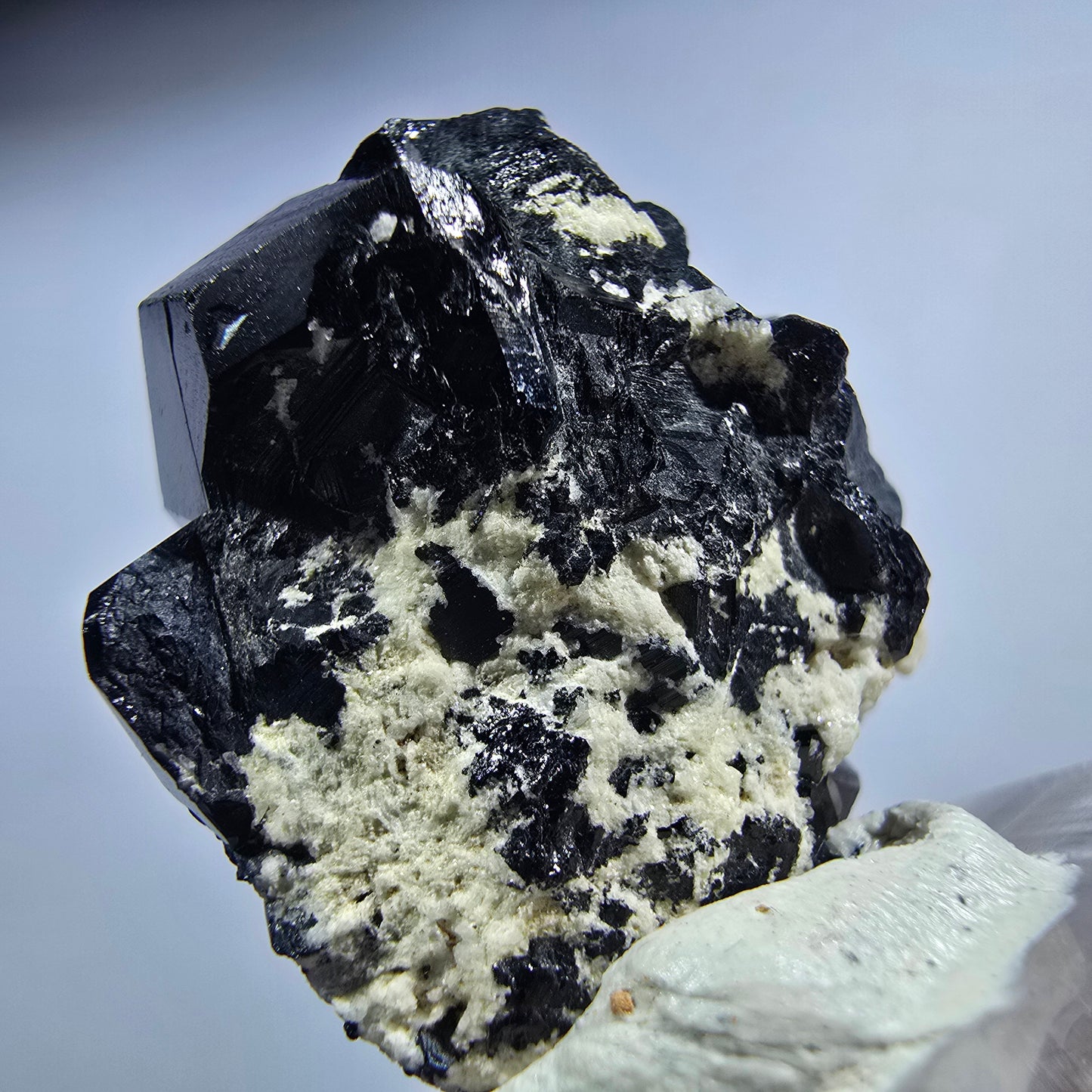 Symmetrische Schörl Turmalin, Orthoklas Stufe Erongo, Namibia 26*25*18mm #13236