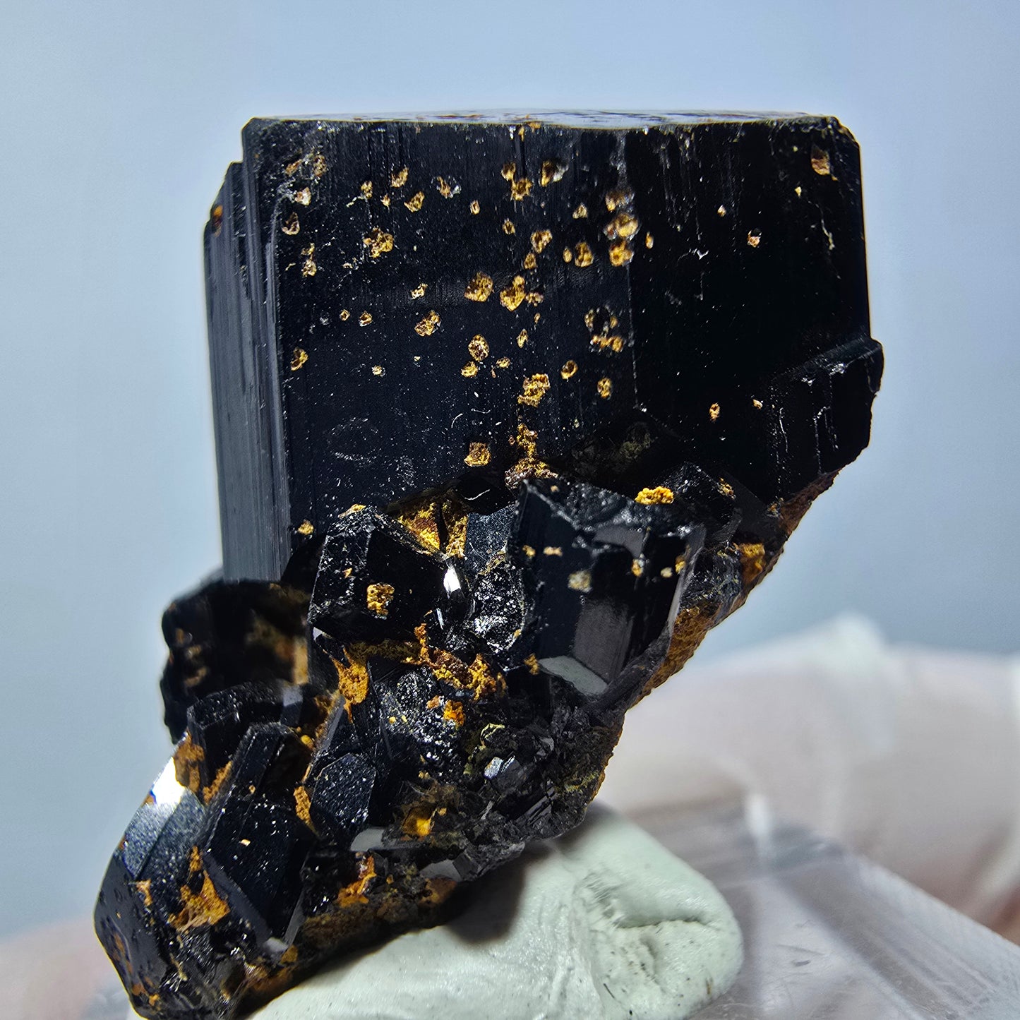 Symmetrische Schörl Turmalin Stufe Erongo, Namibia 30*24*23mm #13247