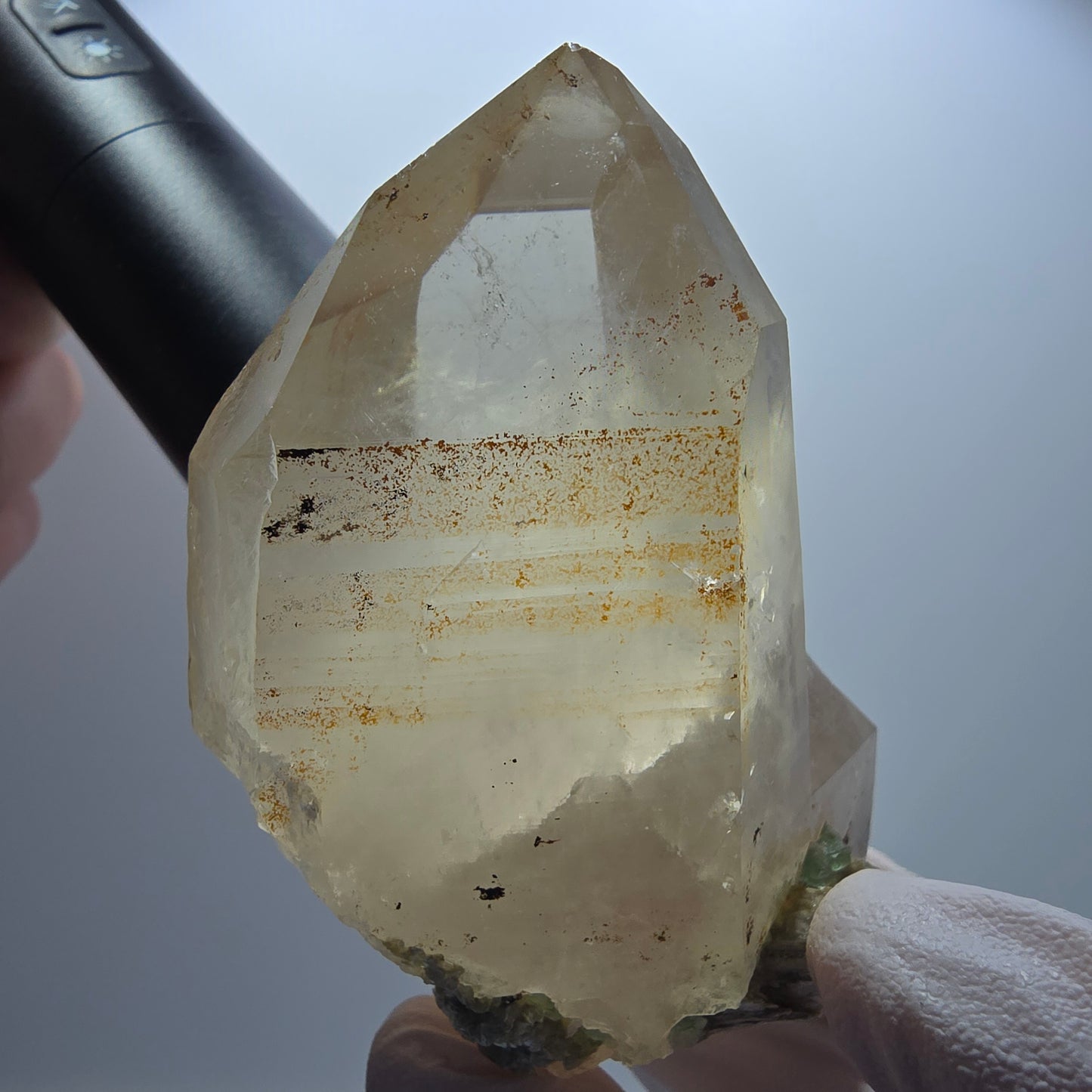 Große Phantom Rauchquarz, Fluorit, Muskovit Stufe Erongo, Namibia 83*50*45mm #13289