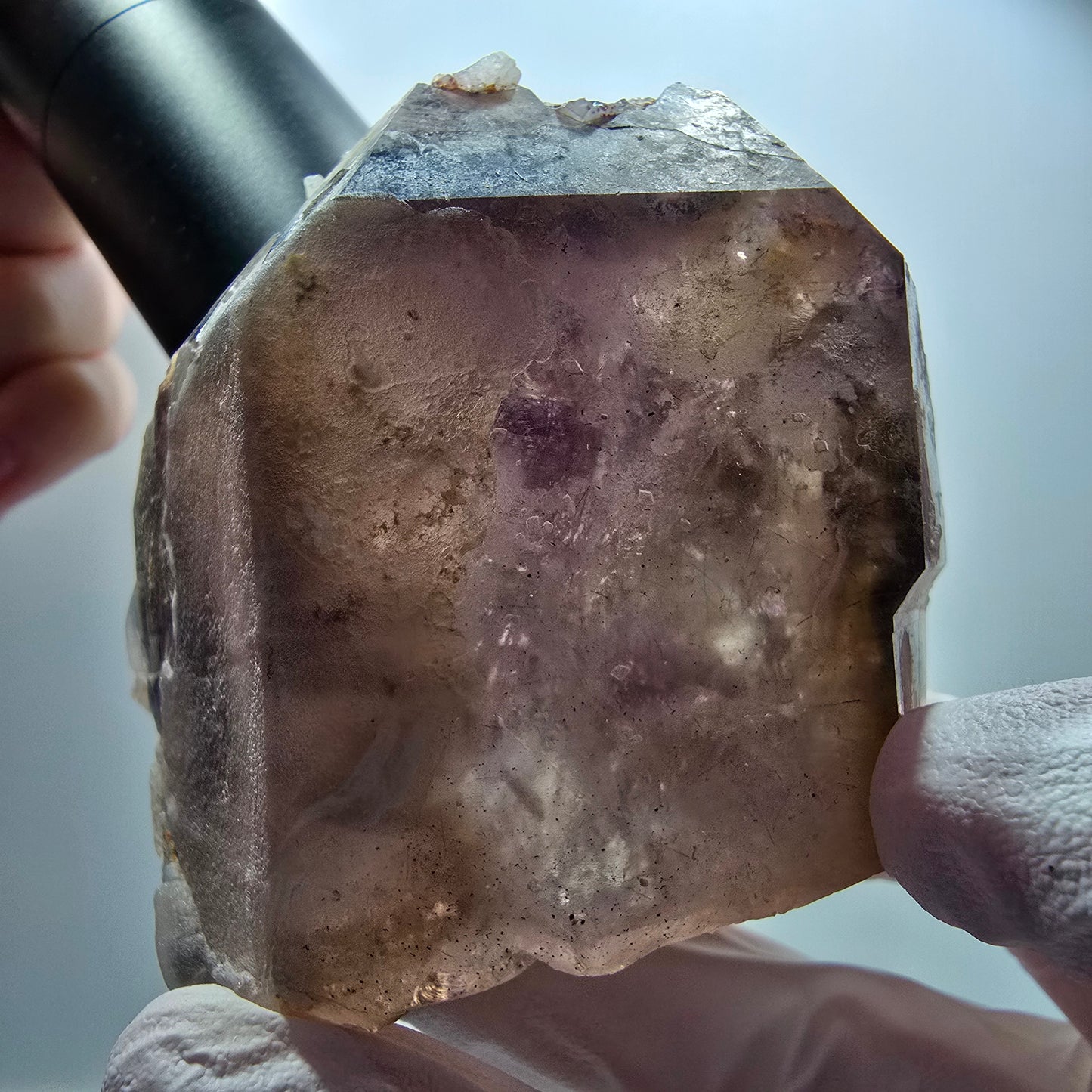 Große Phantom Amethyst Spitze Goboboseb, Namibia 72*59*57mm #13290