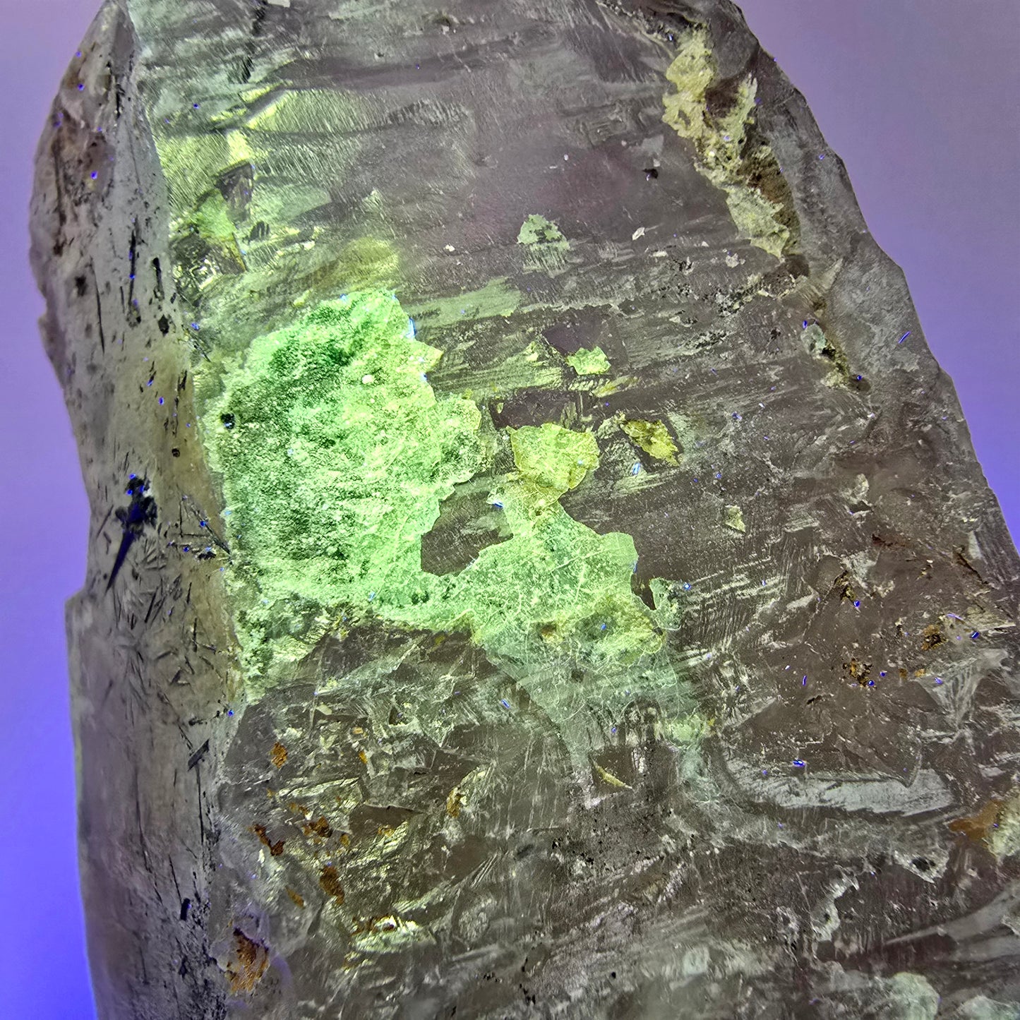 Große Skelett Rauchquarz, Fluorit, Hyalit, Schörl Turmalin Erongo, Namibia 138*71*75mm #13308