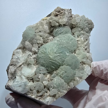 XL Prehnit Kugel, Calcit Würfel, Quarz auf Matrix Goboboseb, Namibia 100*83*59mm #13312