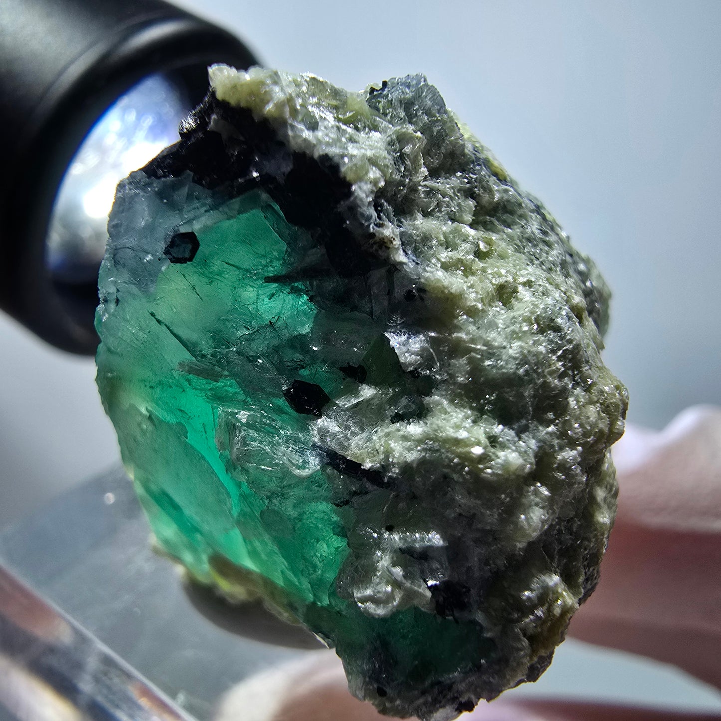 Phantom Fluorit, Hyalit Opal, Schörl Turmalin Muskovit Erongo Namibia 33*30*22mm #13320